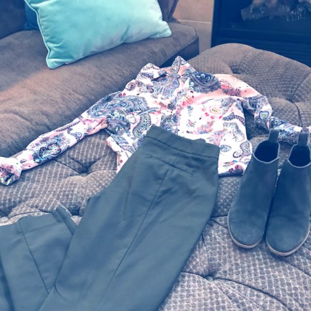 Express Columnist Ankle pants 6R Olive Green